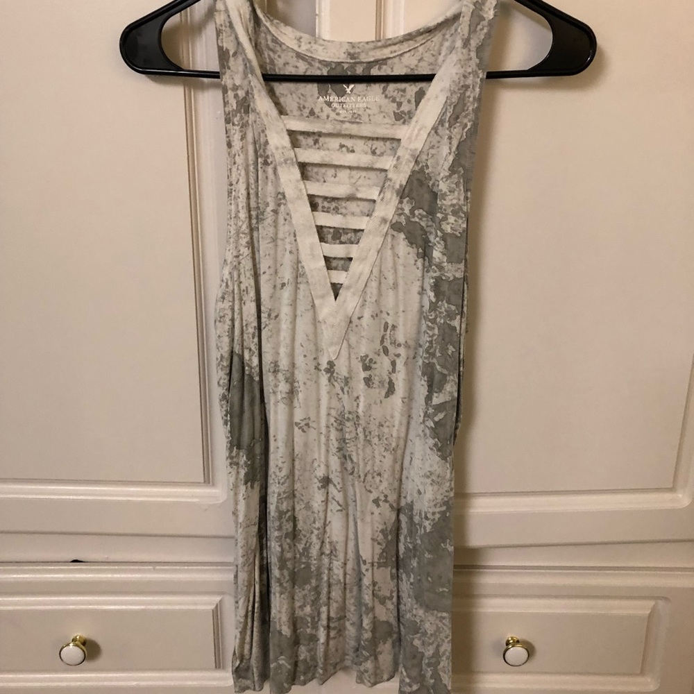 American Eagle tank size medium